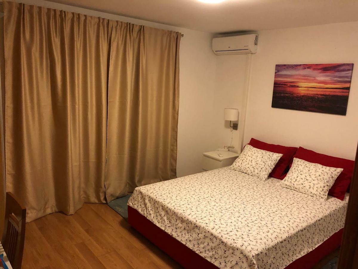 Apartments Volarevic ブラチェ エクステリア 写真