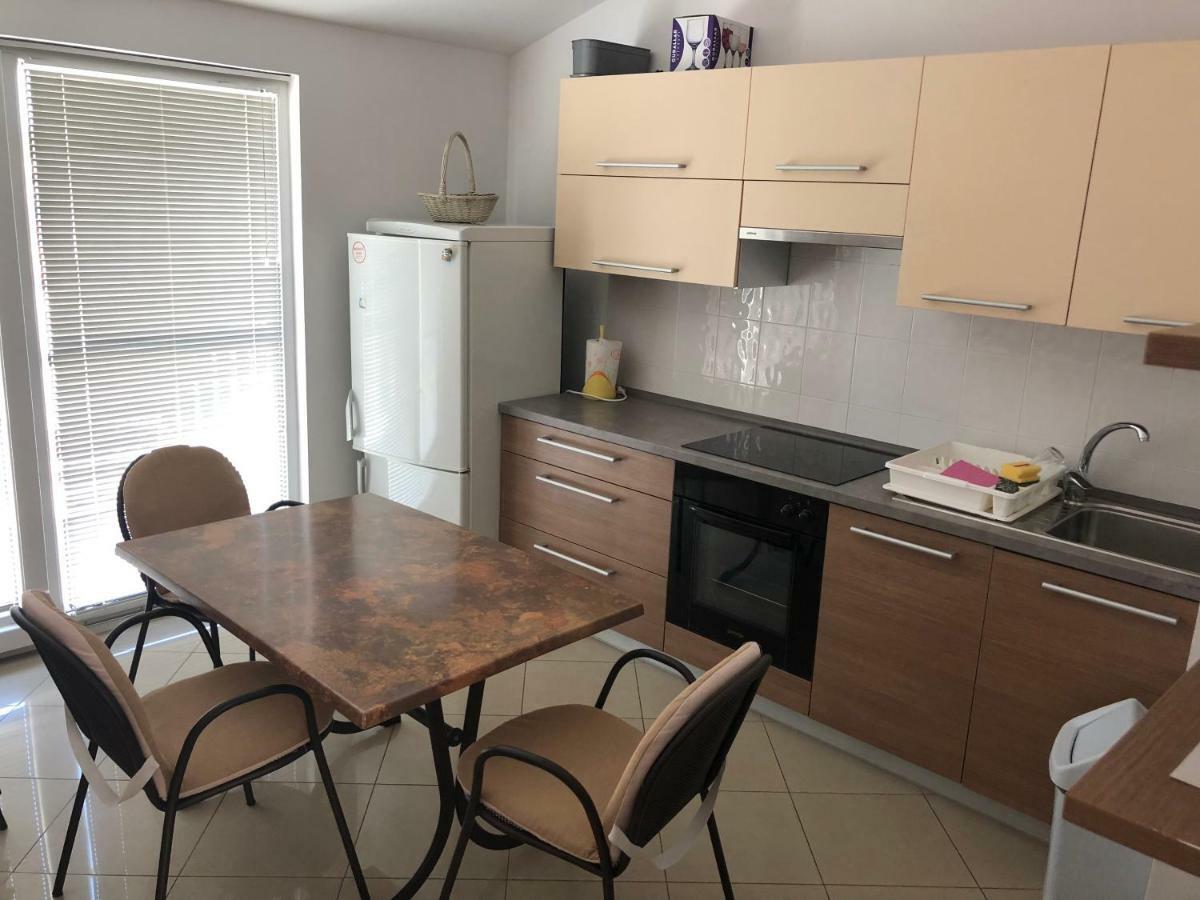 Apartments Volarevic ブラチェ エクステリア 写真